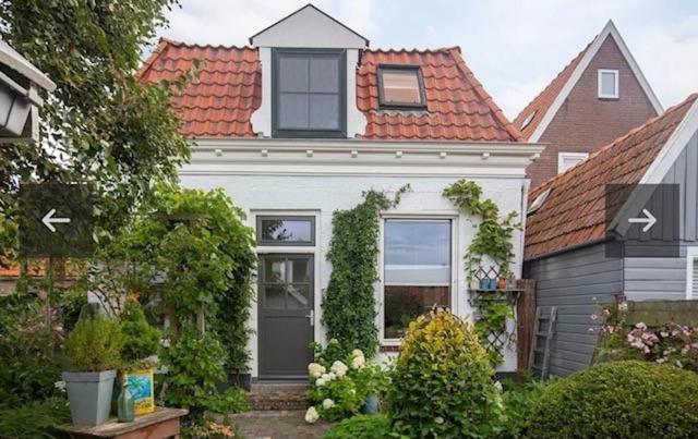 Uit Alle Windstreken Hindeloopen Exterior foto