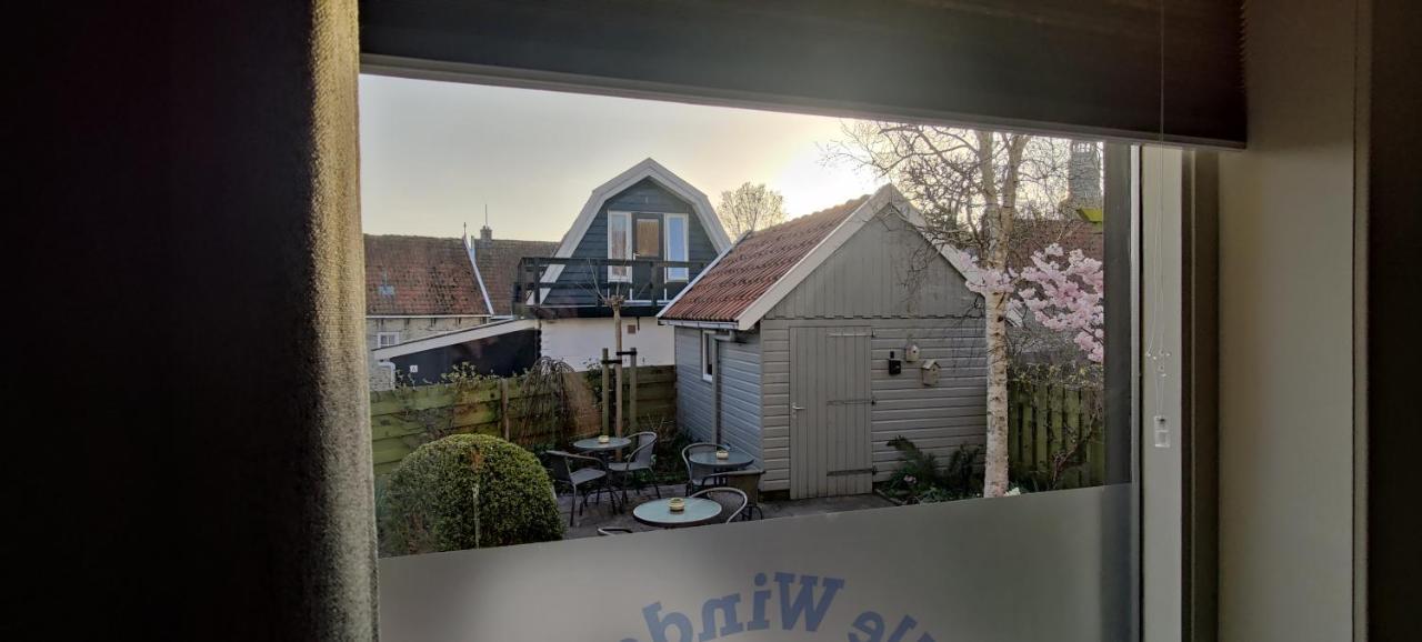 Uit Alle Windstreken Hindeloopen Exterior foto